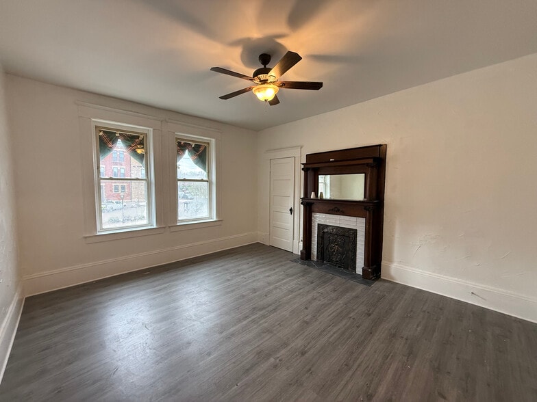 More Photos Of 42-44 W High St, Springfield Apartments For Sale