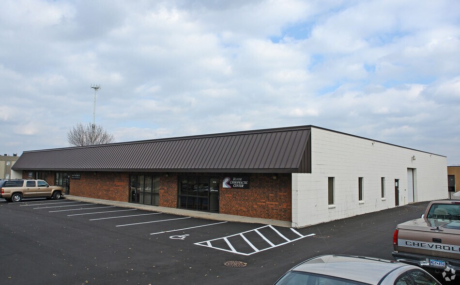 Primary Photo Of 12101-12109 12th Ave S, Burnsville Light Manufacturing For Lease