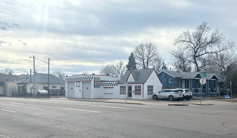 More Photos Of 4240 W 38th Ave, Denver Auto Repair For Sale