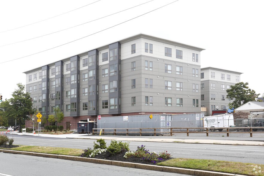 More Photos Of 180 Eastern Ave, Malden Apartments For Sale