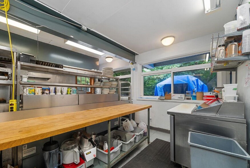 More Photos Of 1705 County Road 12, Picton Restaurant For Sale