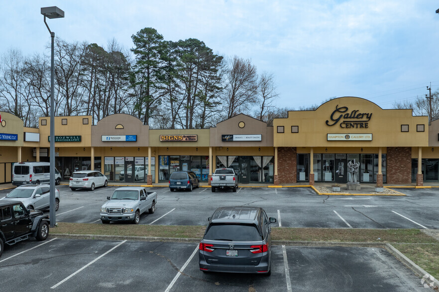More Photos Of 3110 Wade Hampton Blvd, Taylors Storefront For Sale
