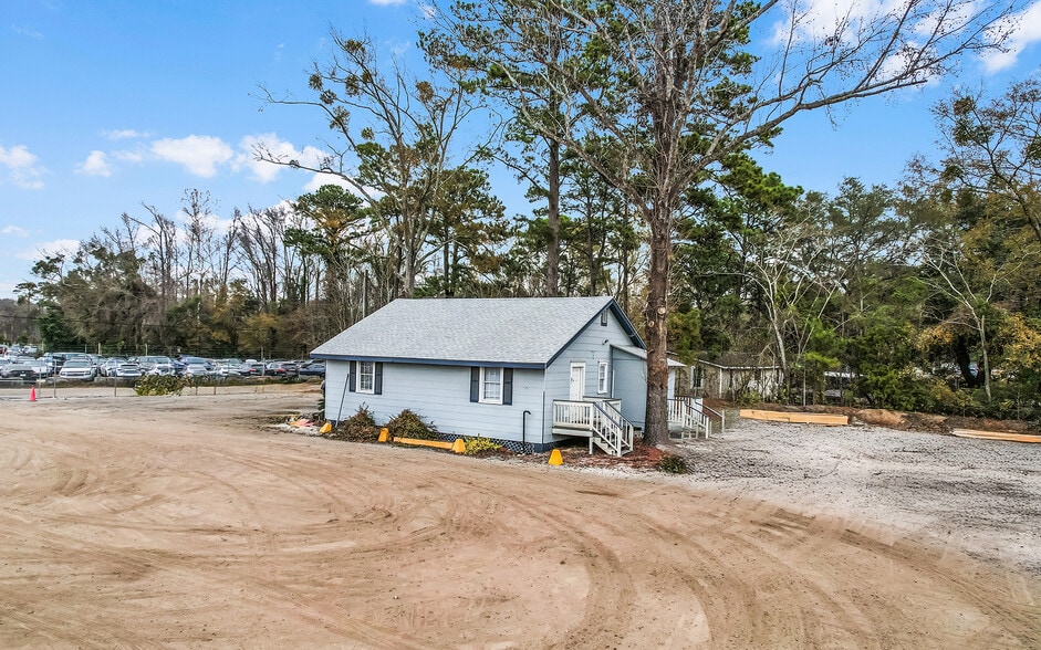 More Photos Of 123 Beasley Rd, Savannah Industrial For Sale