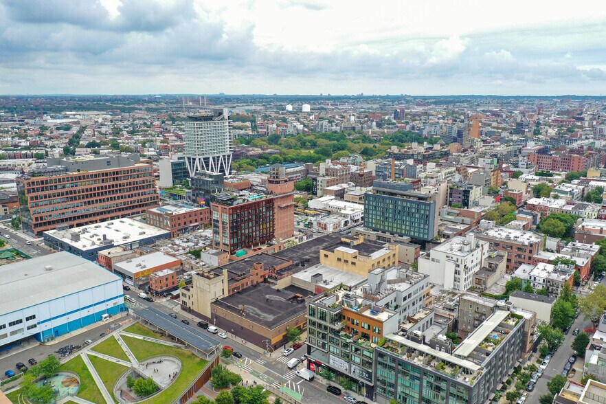 More Photos Of 67 Kent Ave, Brooklyn Manufacturing For Sale