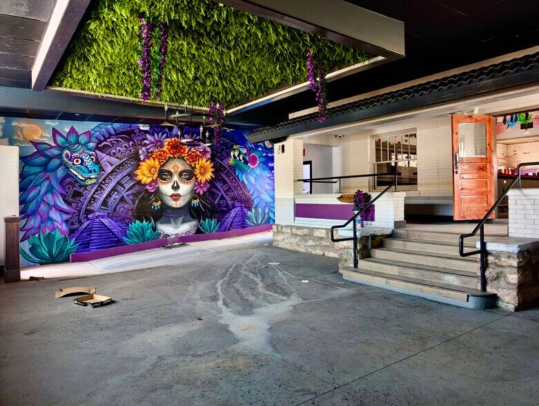 More Photos Of 2909 Pershing Dr, El Paso Storefront Retail Residential For Sale