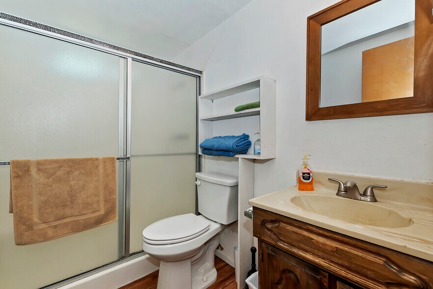 More Photos Of 432 Big Bear Blvd, Big Bear City Apartments For Sale