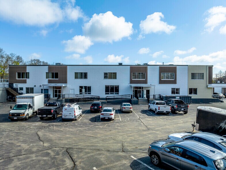 More Photos Of 25-29 Needham St, Newton Office For Lease