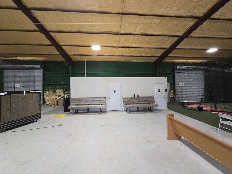 More Photos Of 1850 Goforth Rd, Kyle Freestanding For Sale