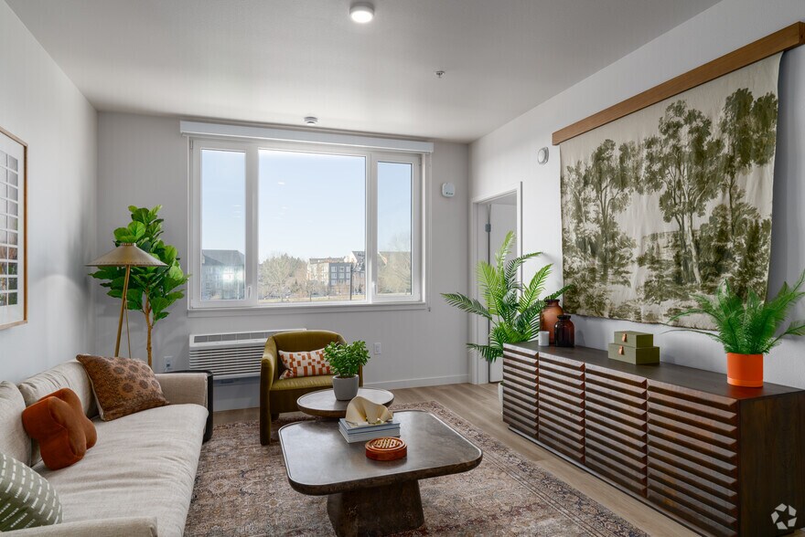 More Photos Of 1390 NE Compton Dr, Hillsboro Multifamily For Sale