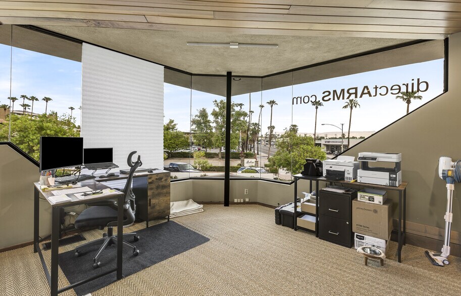 More Photos Of 201 N Indian Canyon Dr, Palm Springs Storefront Retail Office For Sale