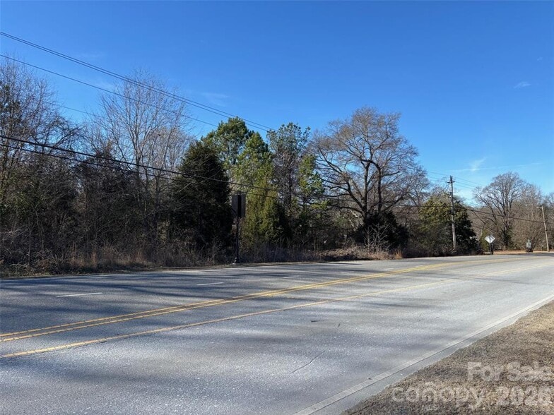 More Photos Of 2015 Mountain Island hwy, Mount Holly Land For Sale