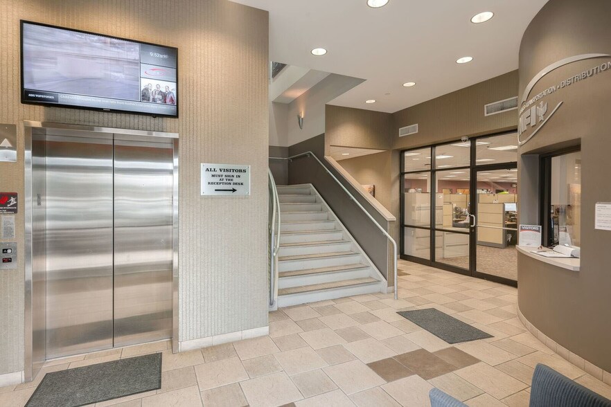 More Photos Of 1515 Burnt Mill Rd, Cherry Hill Distribution For Lease