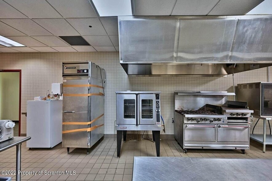 More Photos Of 1300 Old Plank Rd, Mayfield Medical For Sale