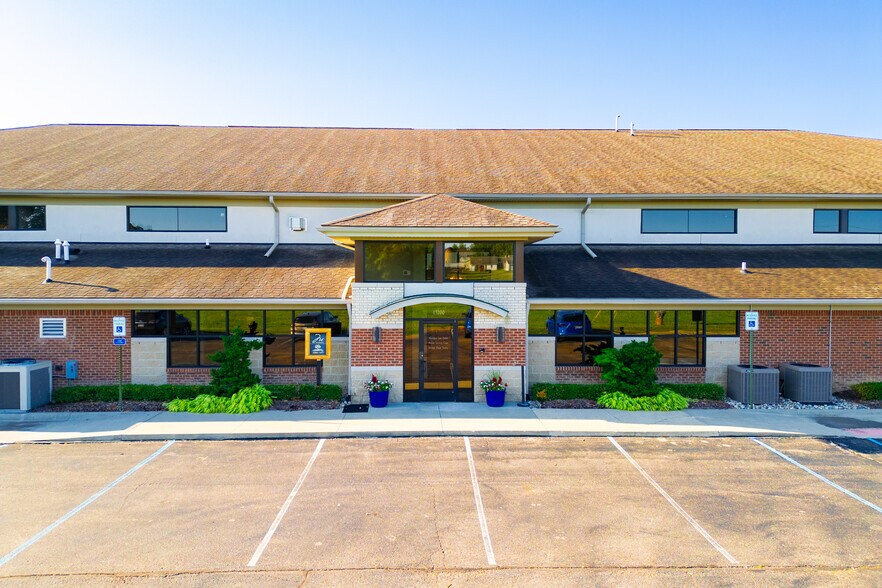 More Photos Of 45200 Card Rd, Macomb Township Office For Lease