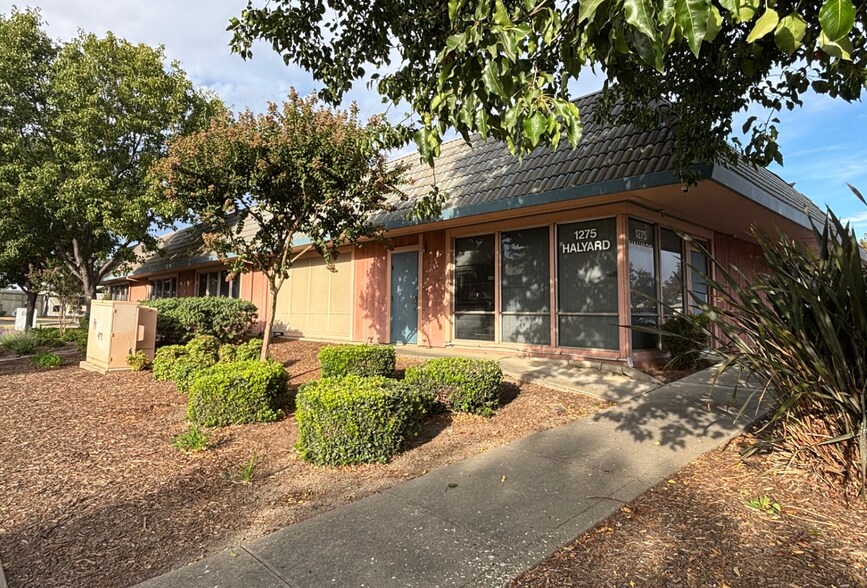 More Photos Of 1250 Harbor Blvd, West Sacramento Medical For Lease