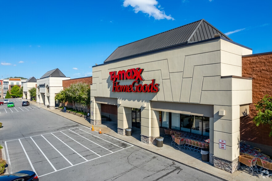 Primary Photo Of 330 Franklin Rd, Brentwood Unknown For Lease