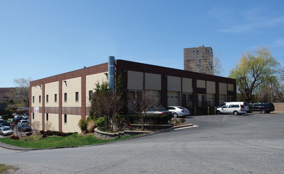 More Photos Of 12300 Carroll Ave, Rockville Service For Lease