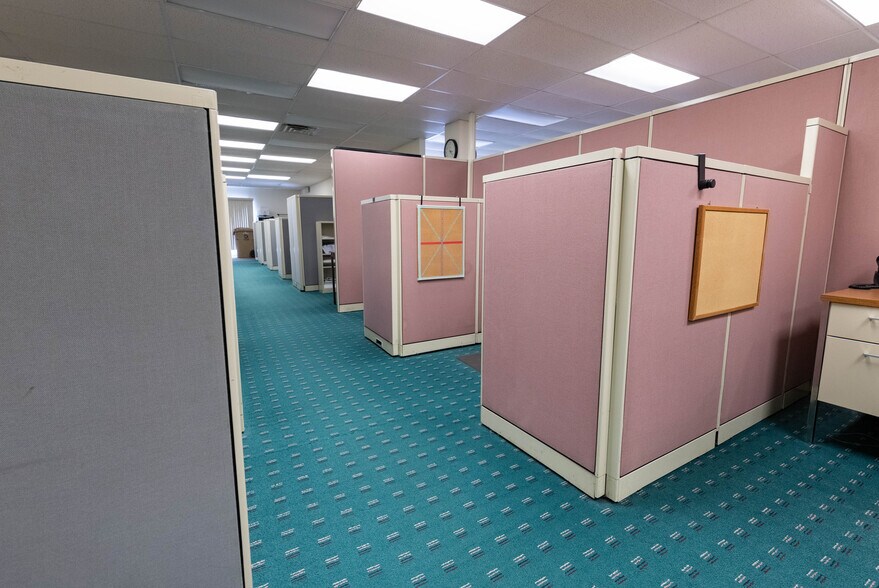 More Photos Of 4132 Elida Rd, Lima Medical For Sale