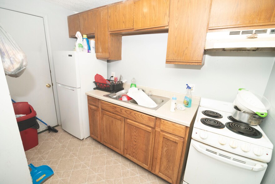 More Photos Of 600 South Ave, Syracuse Apartments For Sale