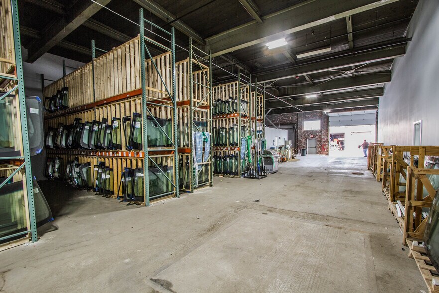 More Photos Of 21 Ellsworth St, Worcester Warehouse For Sale