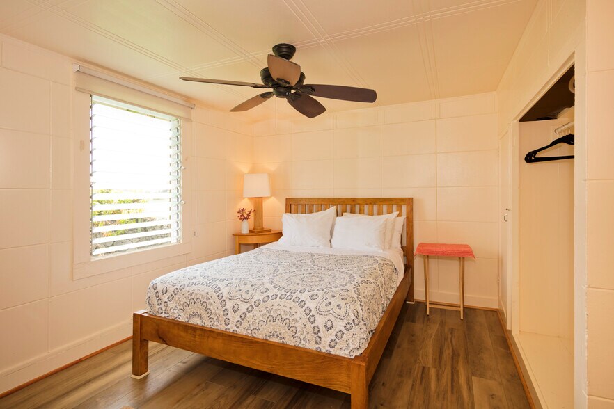 More Photos Of 95-1148 Naalehu Spur RD., Naalehu Restaurant For Sale