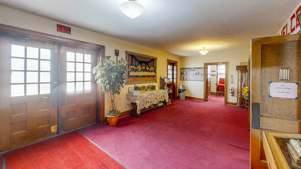 More Photos Of 3001-3015 W Mitchell St, Milwaukee Specialty For Sale