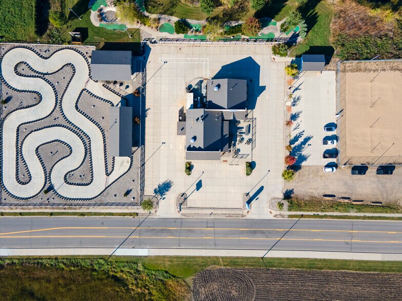 More Photos Of 900 Clarice Ave, Marshall Sports And Entertainment For Sale