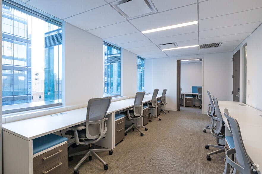 More Photos Of 3 Columbus Cir, New York Coworking Space