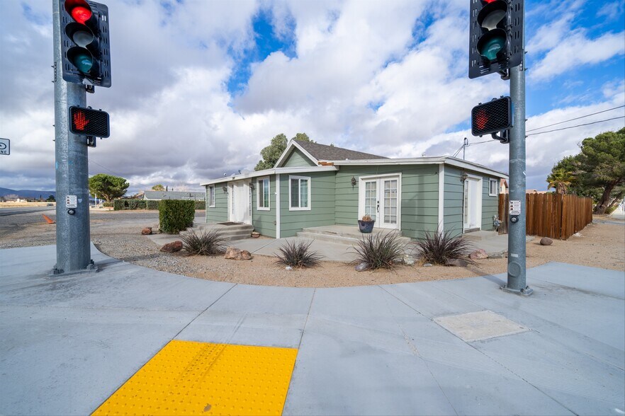 More Photos Of 2507 W Avenue L, Lancaster Apartments For Sale