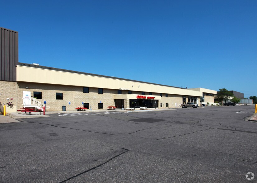 More Photos Of 1105 N Xenium Ln, Plymouth Distribution For Lease