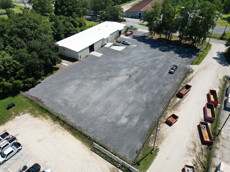 More Photos Of 165 Royle Rd, Ladson Warehouse For Lease