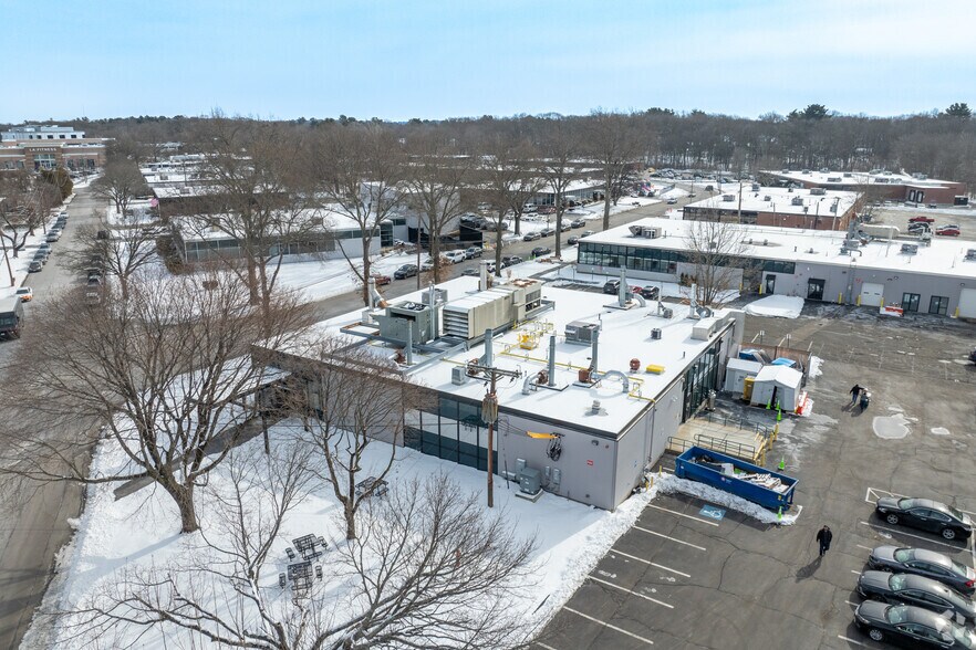 More Photos Of 1 Strathmore Rd, Natick Research And Development For Lease
