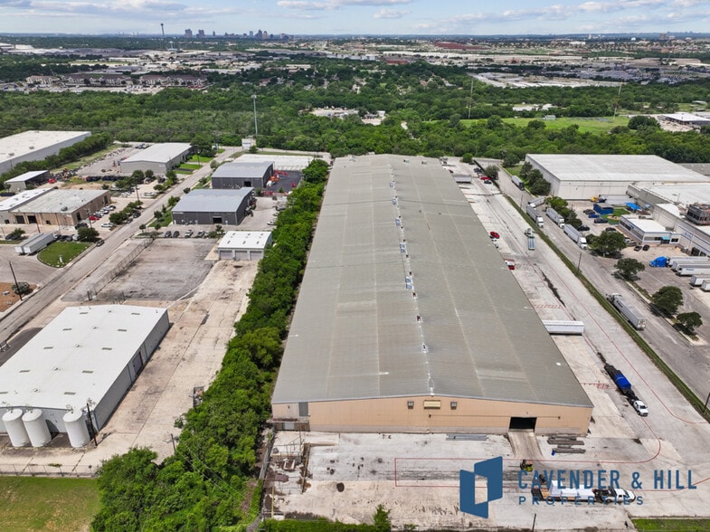 More Photos Of 1400 Currency Dr, San Antonio Distribution For Sale
