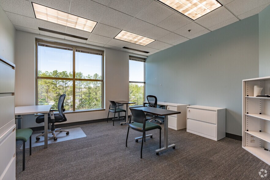 More Photos Of 1661 International Dr, Memphis Coworking Space