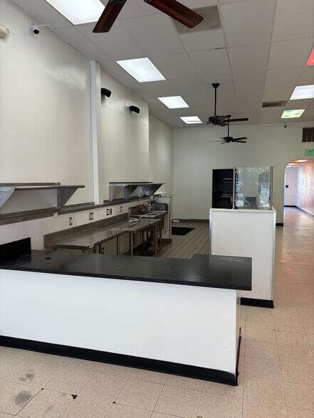 More Photos Of 517-519 4th St, Santa Rosa General Retail For Lease