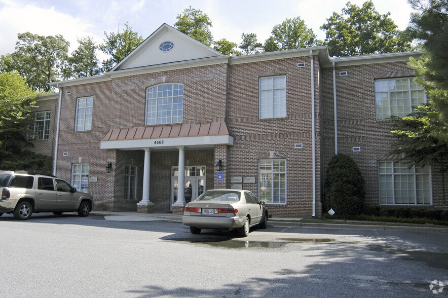More Photos Of 4568 Lawrenceville Hwy NW, Lilburn Office For Sale