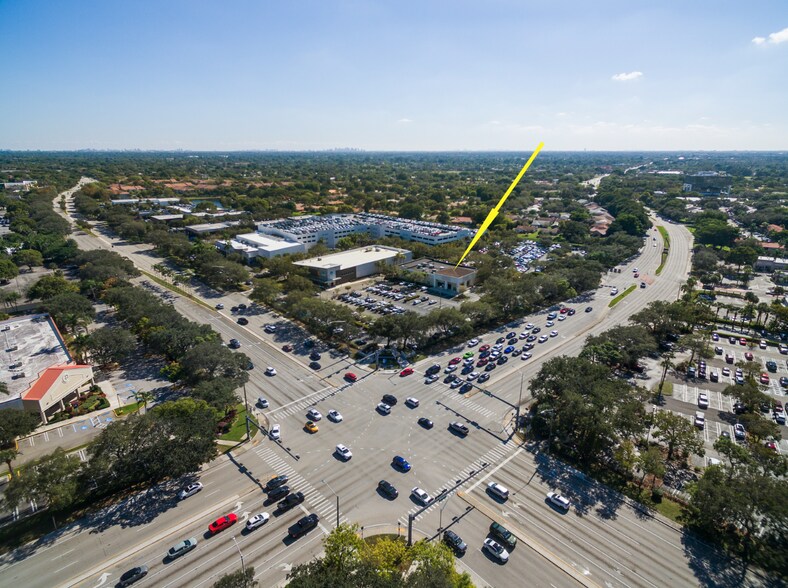 More Photos Of 645 N University Dr, Coral Springs Drugstore For Lease