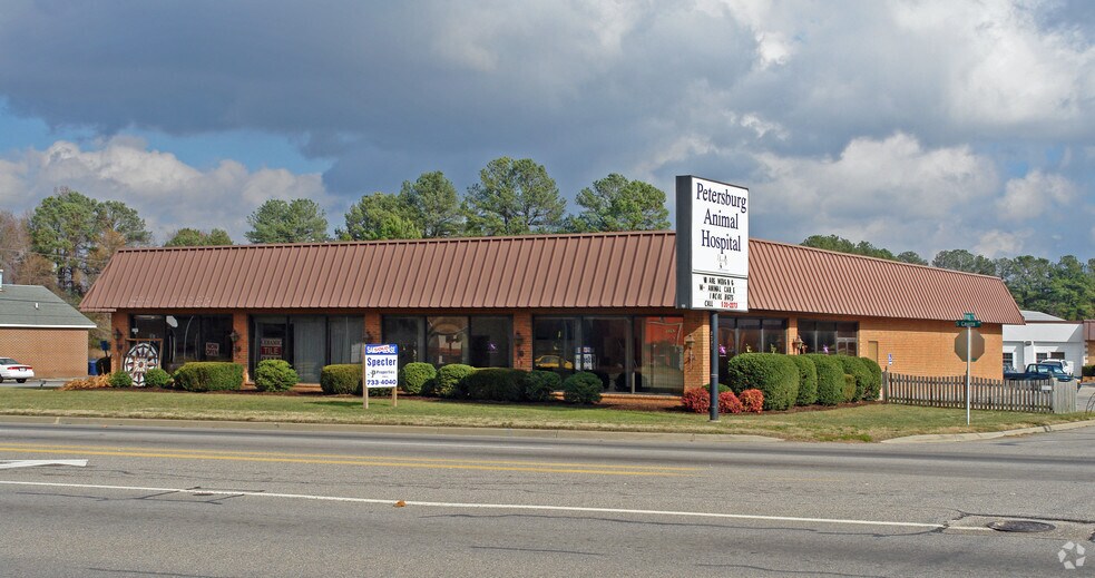 More Photos Of 3297 S Crater Rd, Petersburg Freestanding For Lease