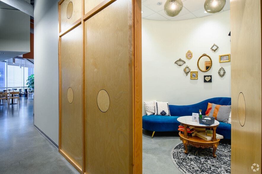 More Photos Of 3675 Market St, Philadelphia Office For Lease