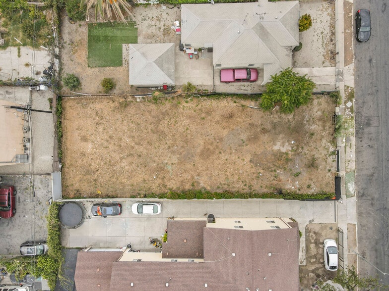 More Photos Of 132 E 119th St, Los Angeles Land For Sale