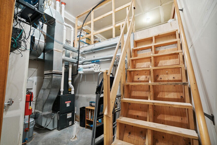 More Photos Of 11210-11214 86th Ave N, Maple Grove Office For Sale