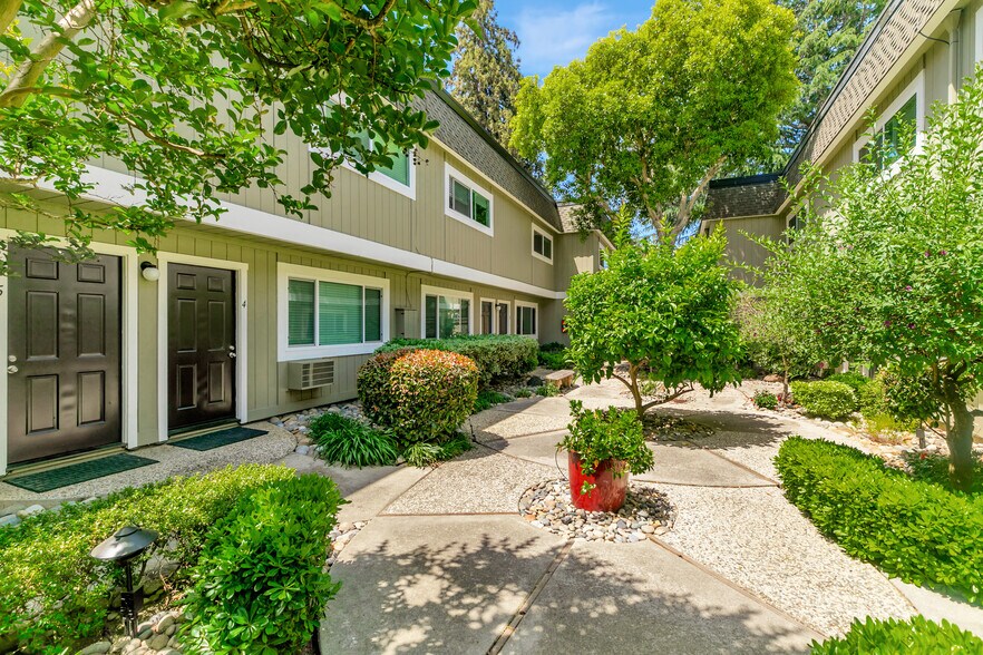 More Photos Of 240 Union Ave, Campbell Apartments For Sale
