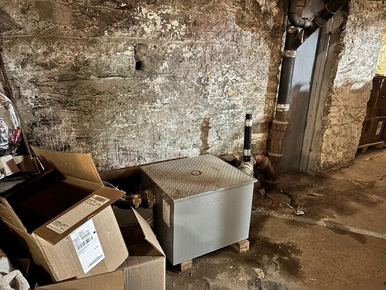More Photos Of 447 Rogers Ave, Brooklyn Apartments For Lease