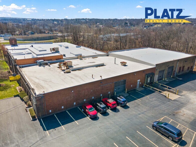 More Photos Of 1900 Hubbard Rd, Youngstown Industrial For Lease