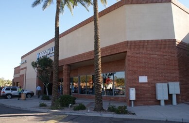 More Photos Of 575-725 W Warner Rd, Tempe General Retail For Lease
