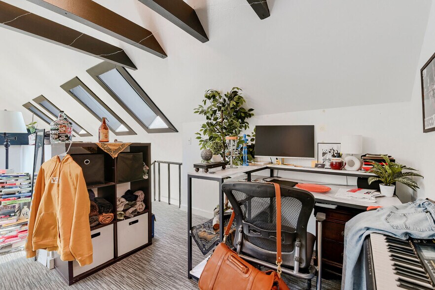 More Photos Of , Denver Unknown For Sale