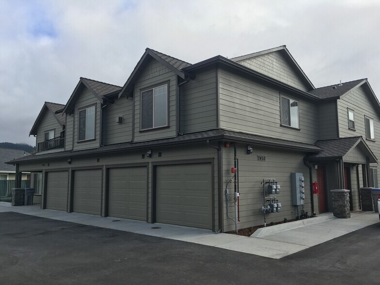 More Photos Of 2450 Newburg Ct, Fortuna Multifamily For Sale