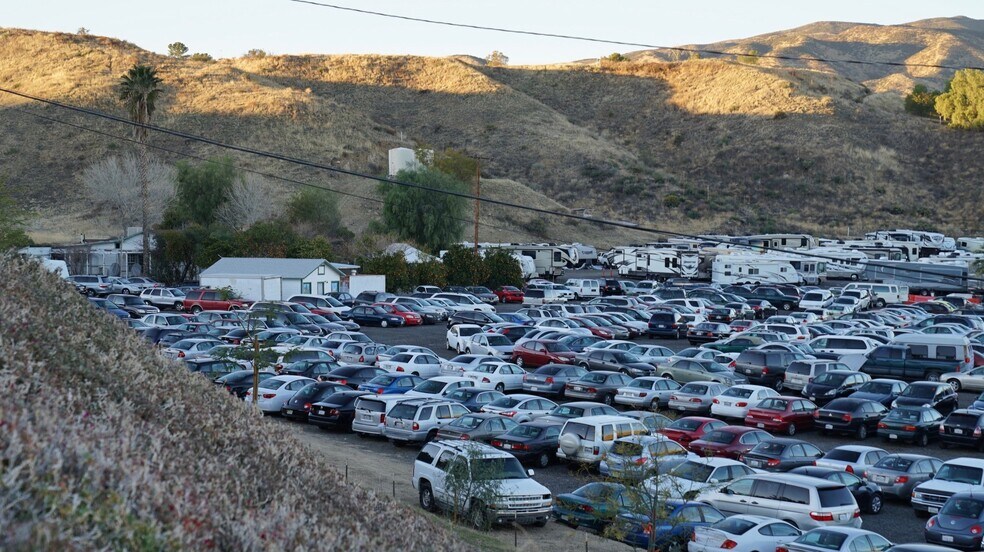 More Photos Of 29753-29757 Bouquet Canyon Rd, Santa Clarita Land For Lease