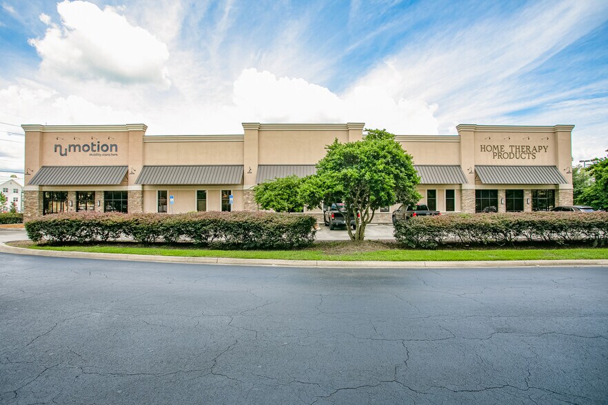 More Photos Of 2580 County Road 220, Middleburg Medical For Lease