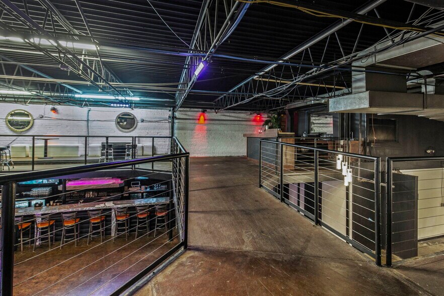 More Photos Of 110 E South St, Jackson Bar For Sale